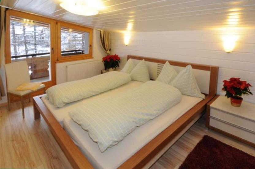 Chasa Seraina Samnaun Rum bild